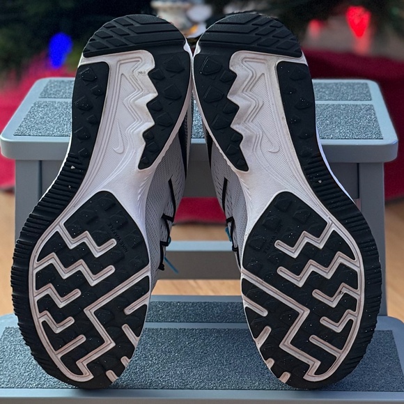 Nike | 10.5 | Zoom Winflo 3 - Picture 6 of 12